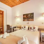 Nontas Homes 34 Affittacamere Kalamítsi